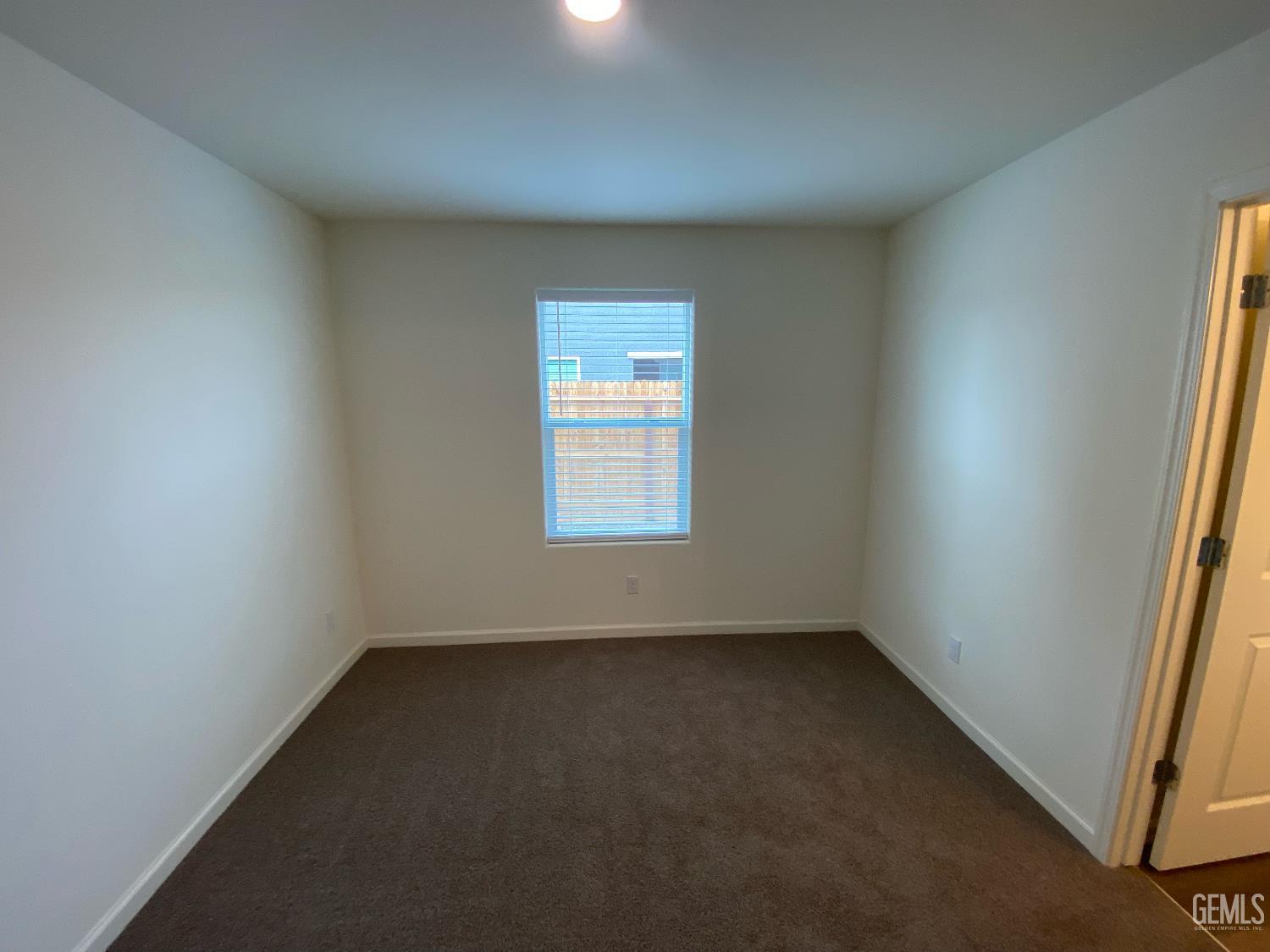 5917 Vespucci Avenue — photo 20