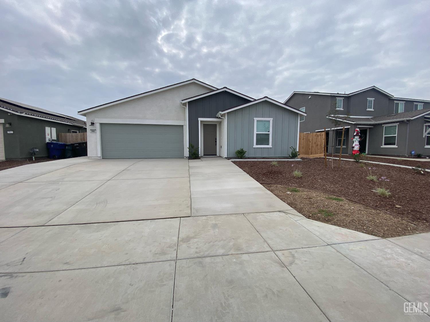 5917 Vespucci Avenue