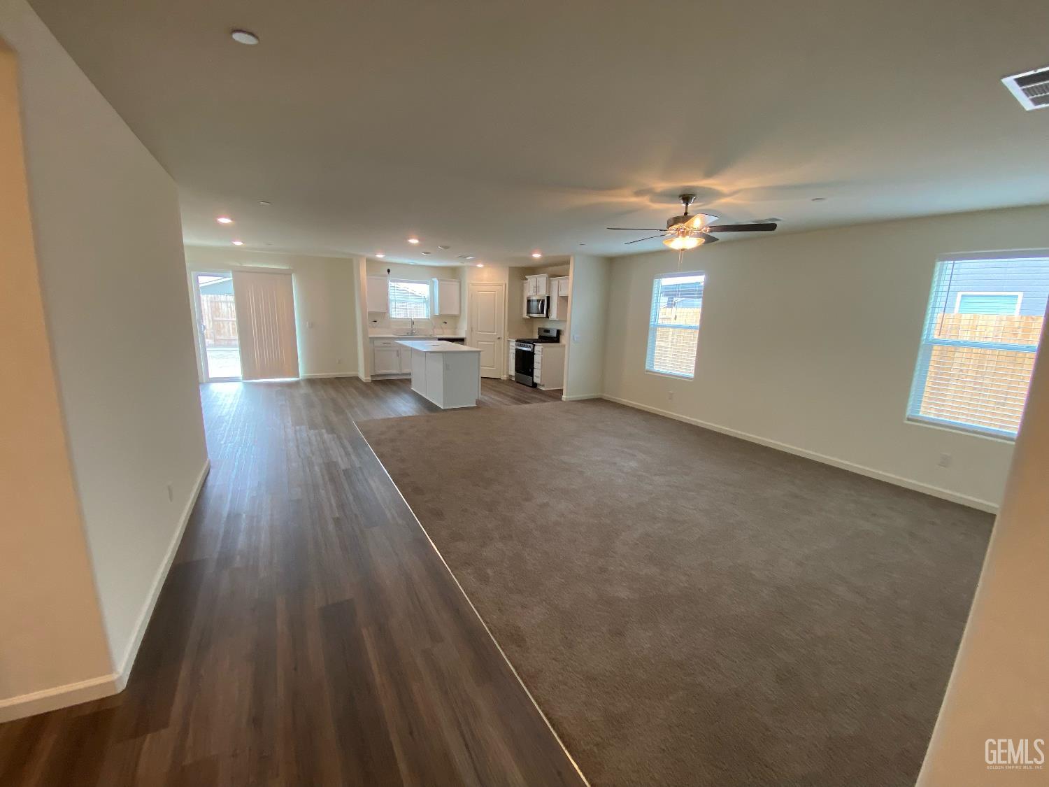5917 Vespucci Avenue — photo 18