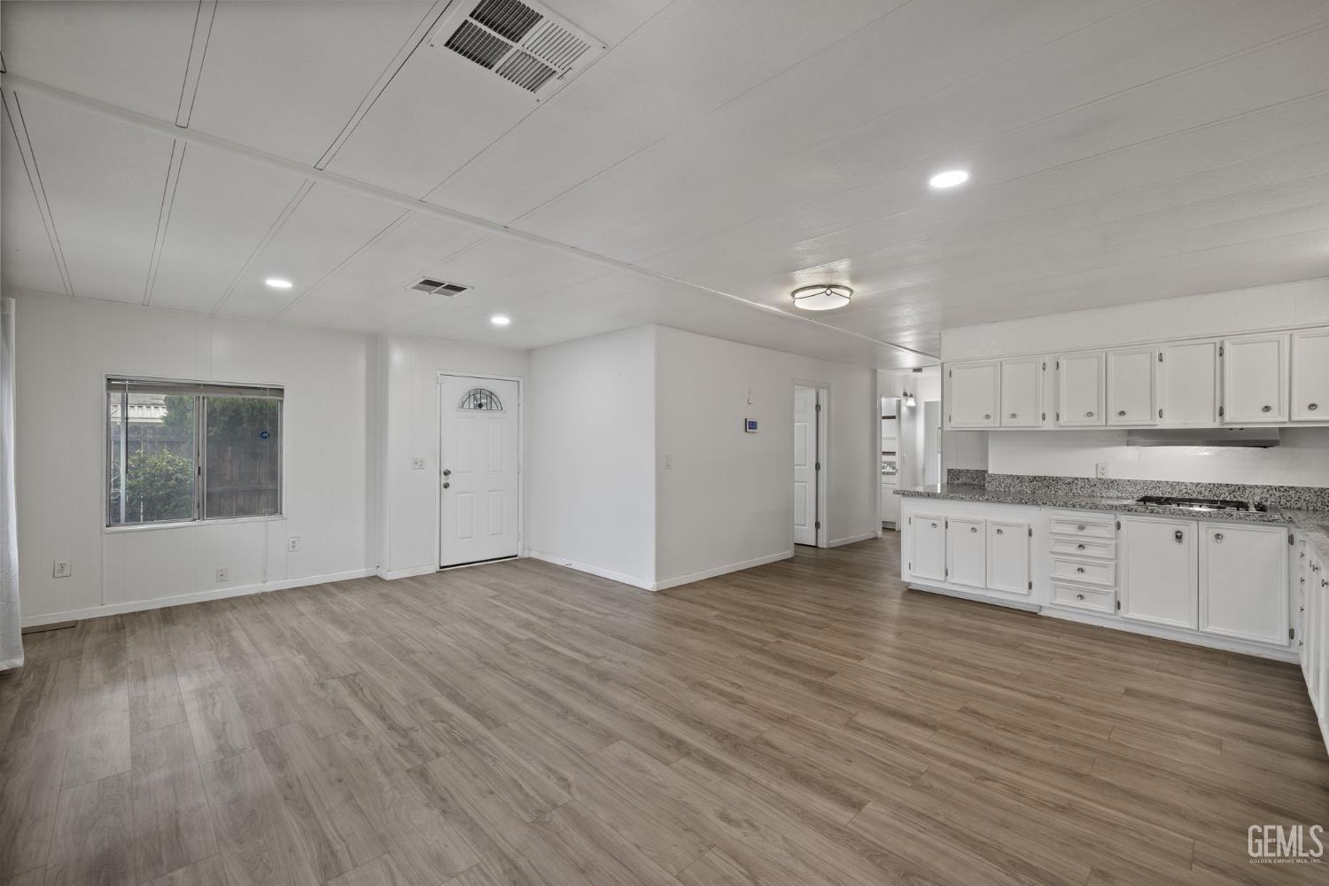 3535 Stine Road — photo 7