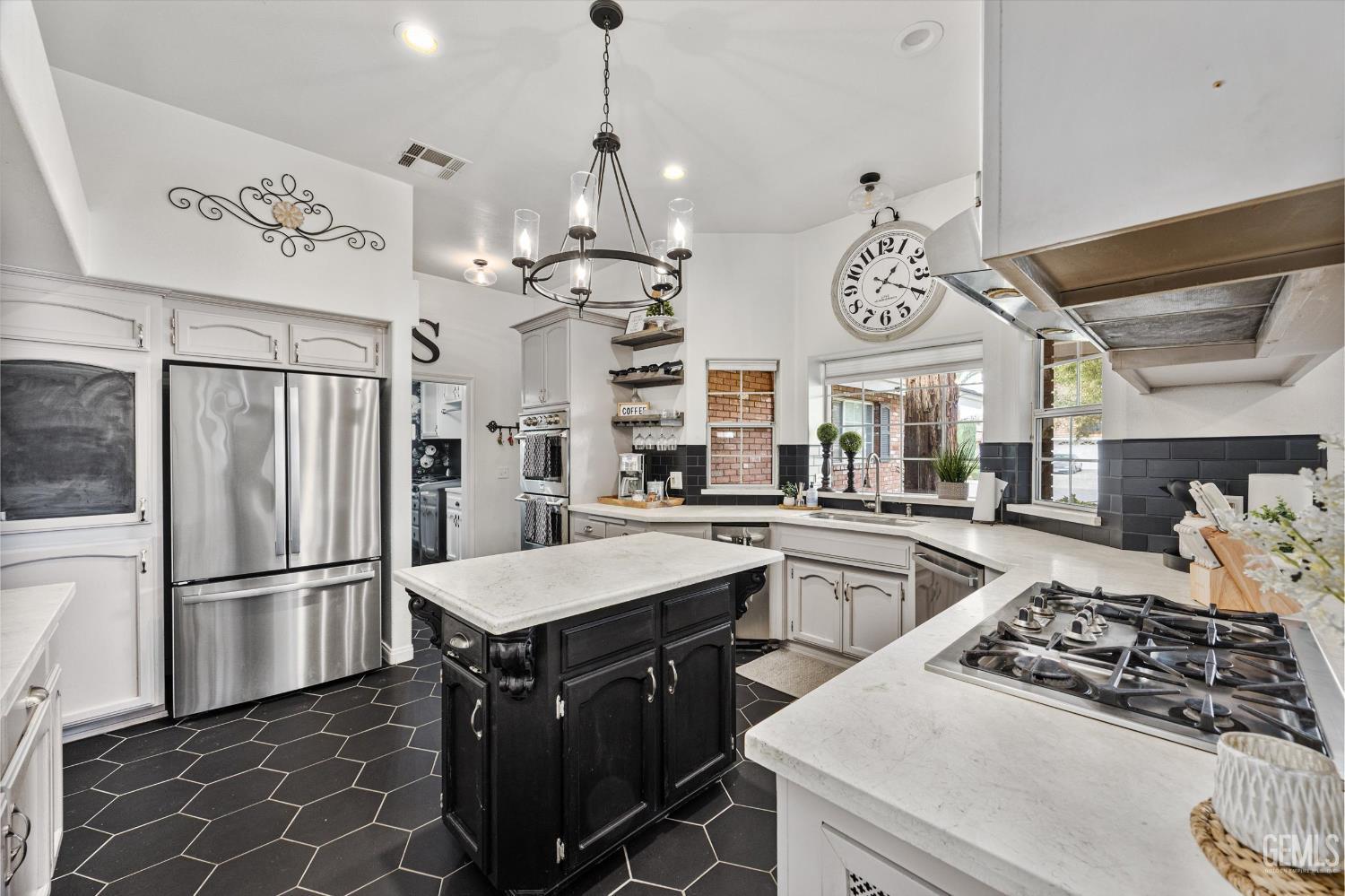 13001 Monarch Palm Avenue — photo 35