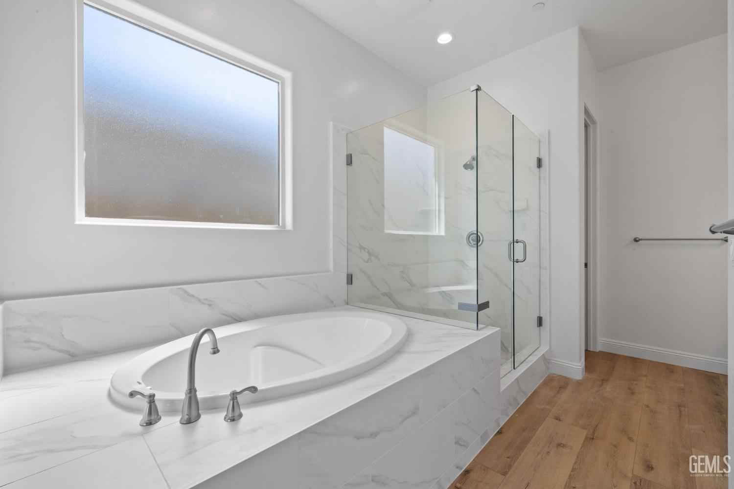 7516 Ruthburg Way — photo 35