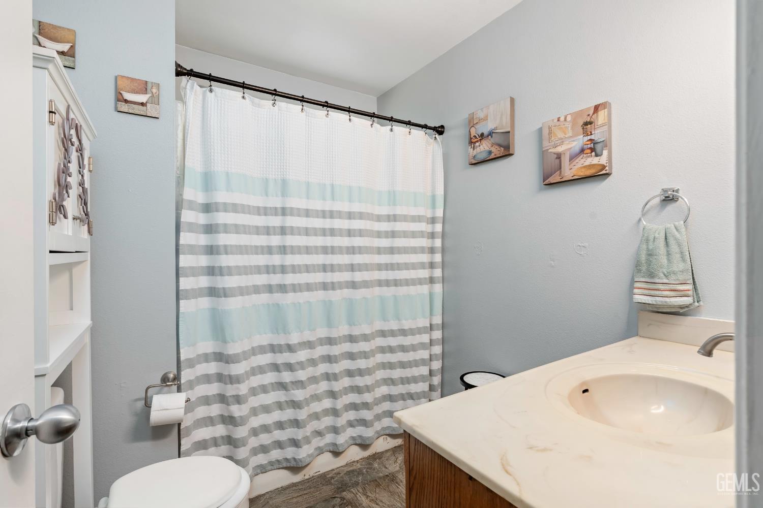 2012 Butterfield Avenue, Bakersfield, CA 93304 — photo 21