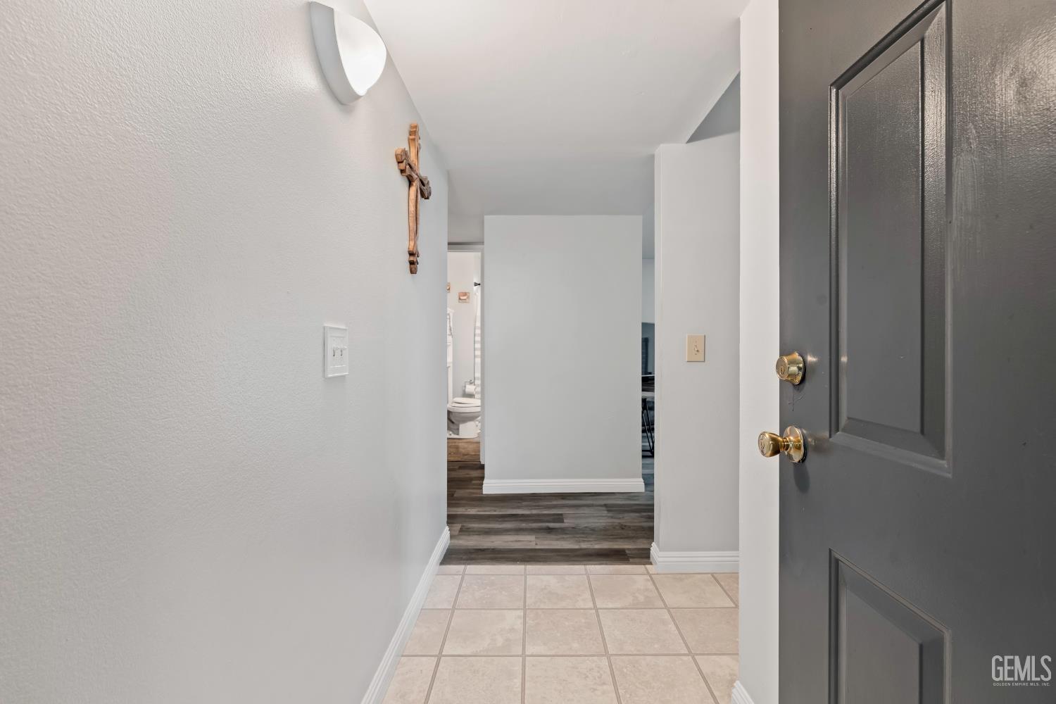 2012 Butterfield Avenue, Bakersfield, CA 93304 — photo 7