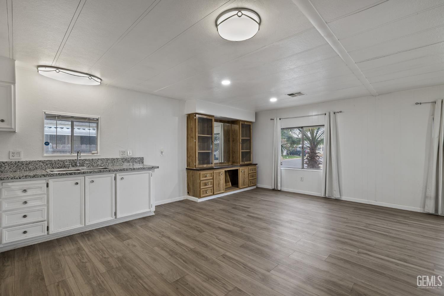 3535 Stine Road — photo 14