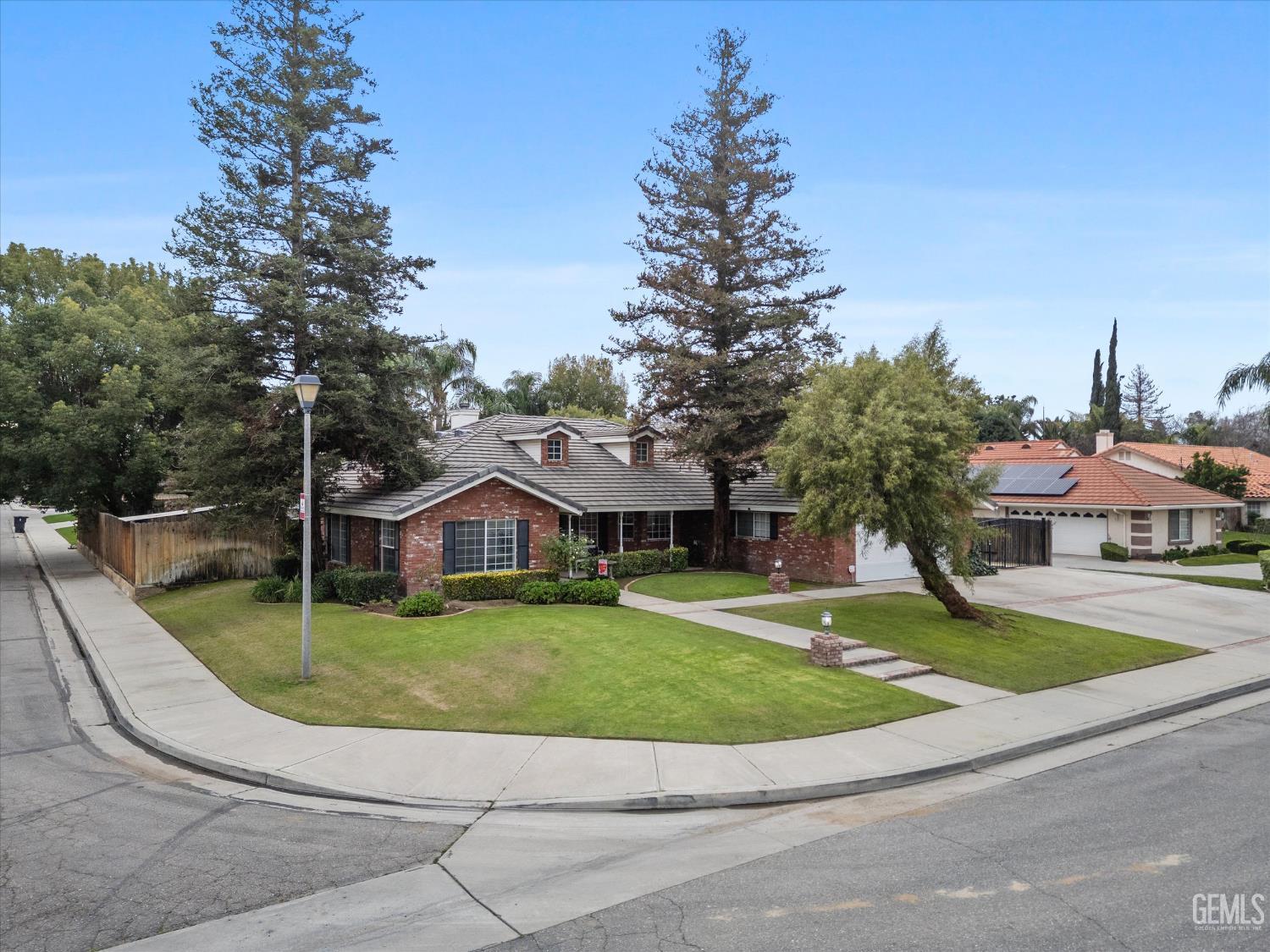 13001 Monarch Palm Avenue — photo 7