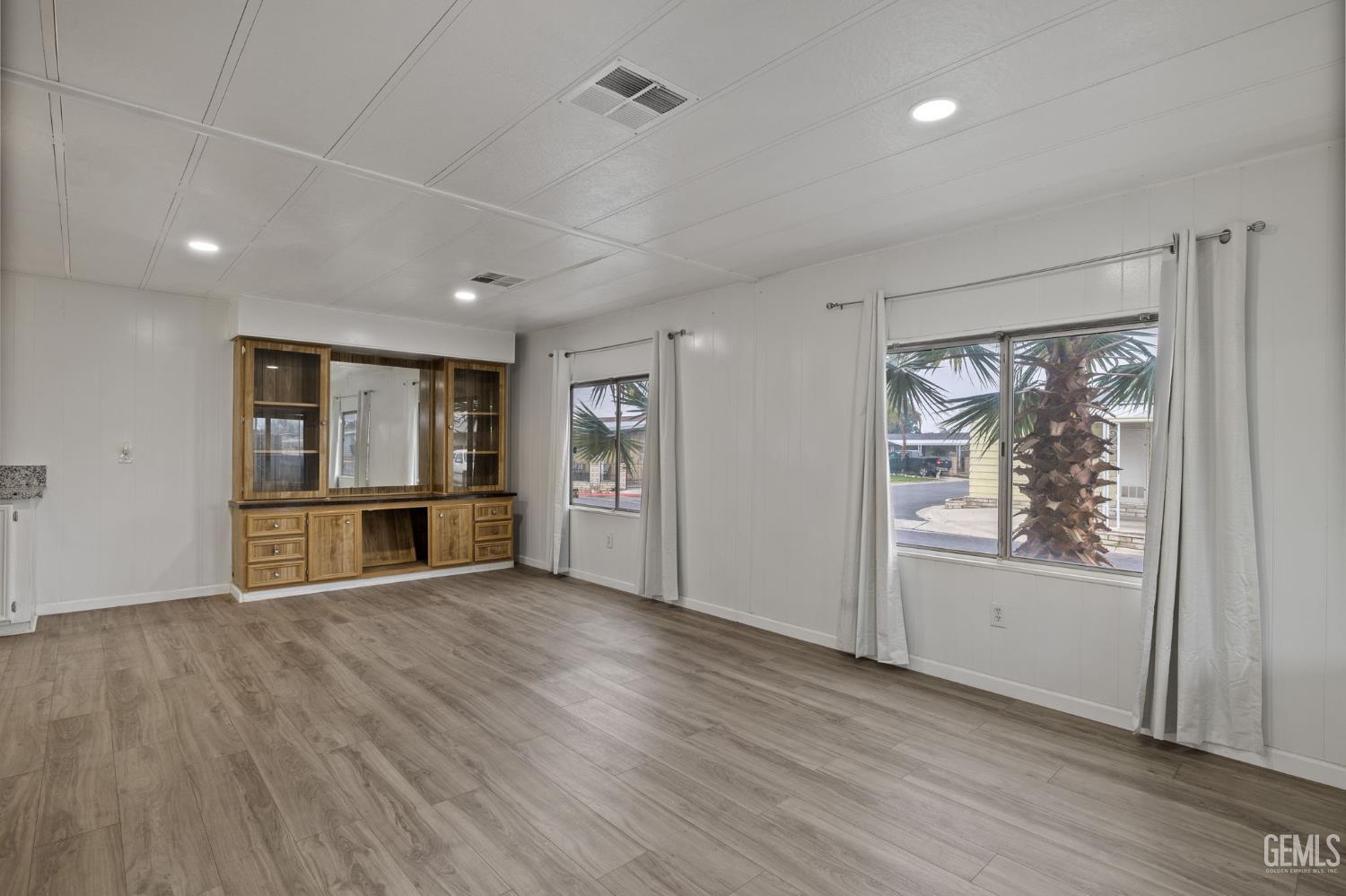 3535 Stine Road — photo 9