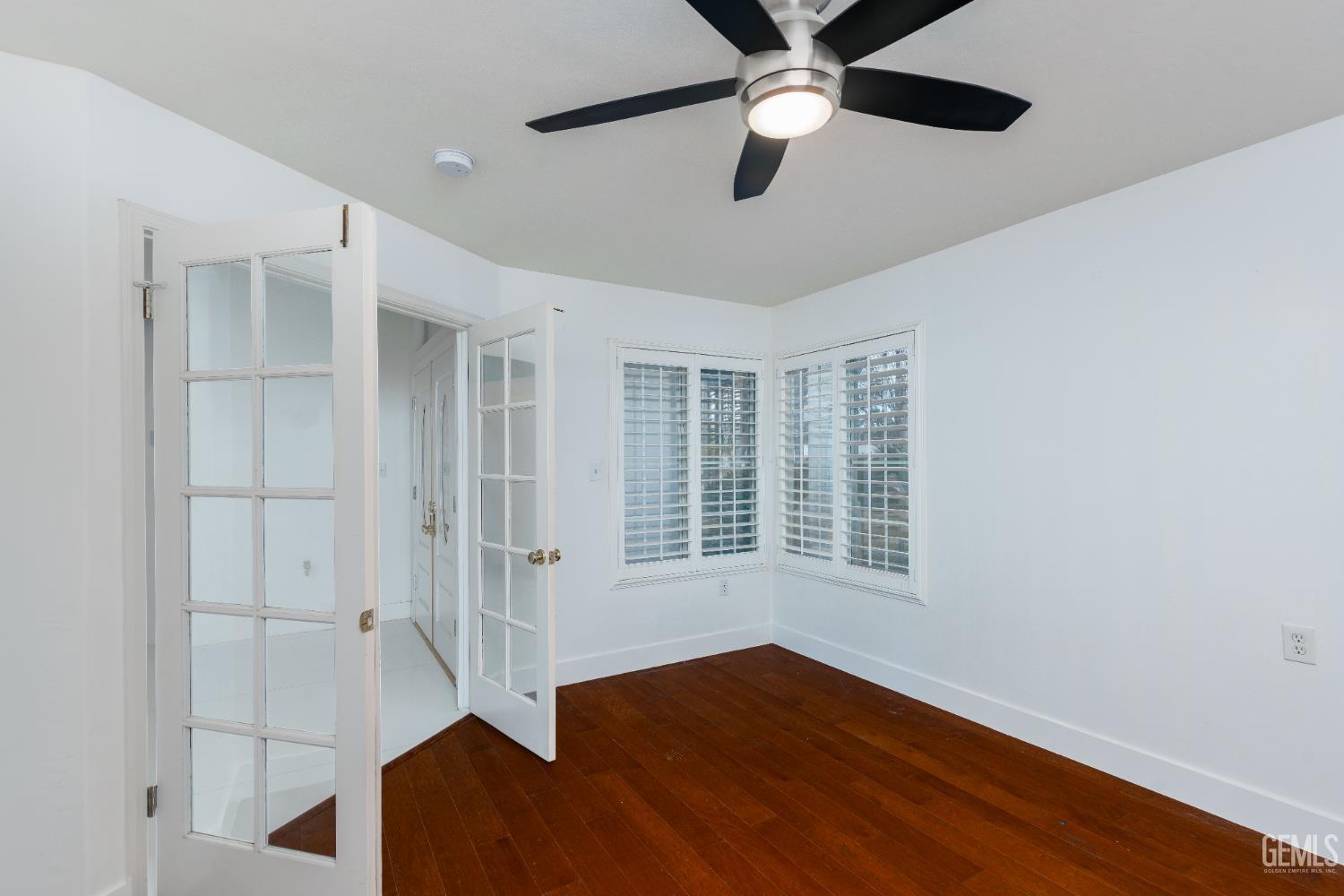 10103 Wentworth Court — photo 25