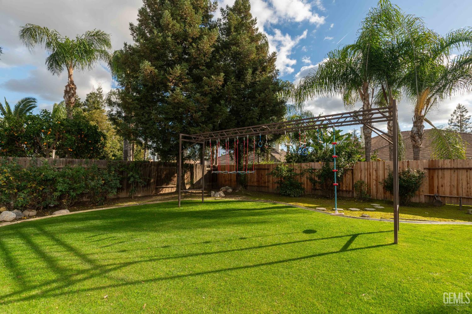 10103 Wentworth Court — photo 33