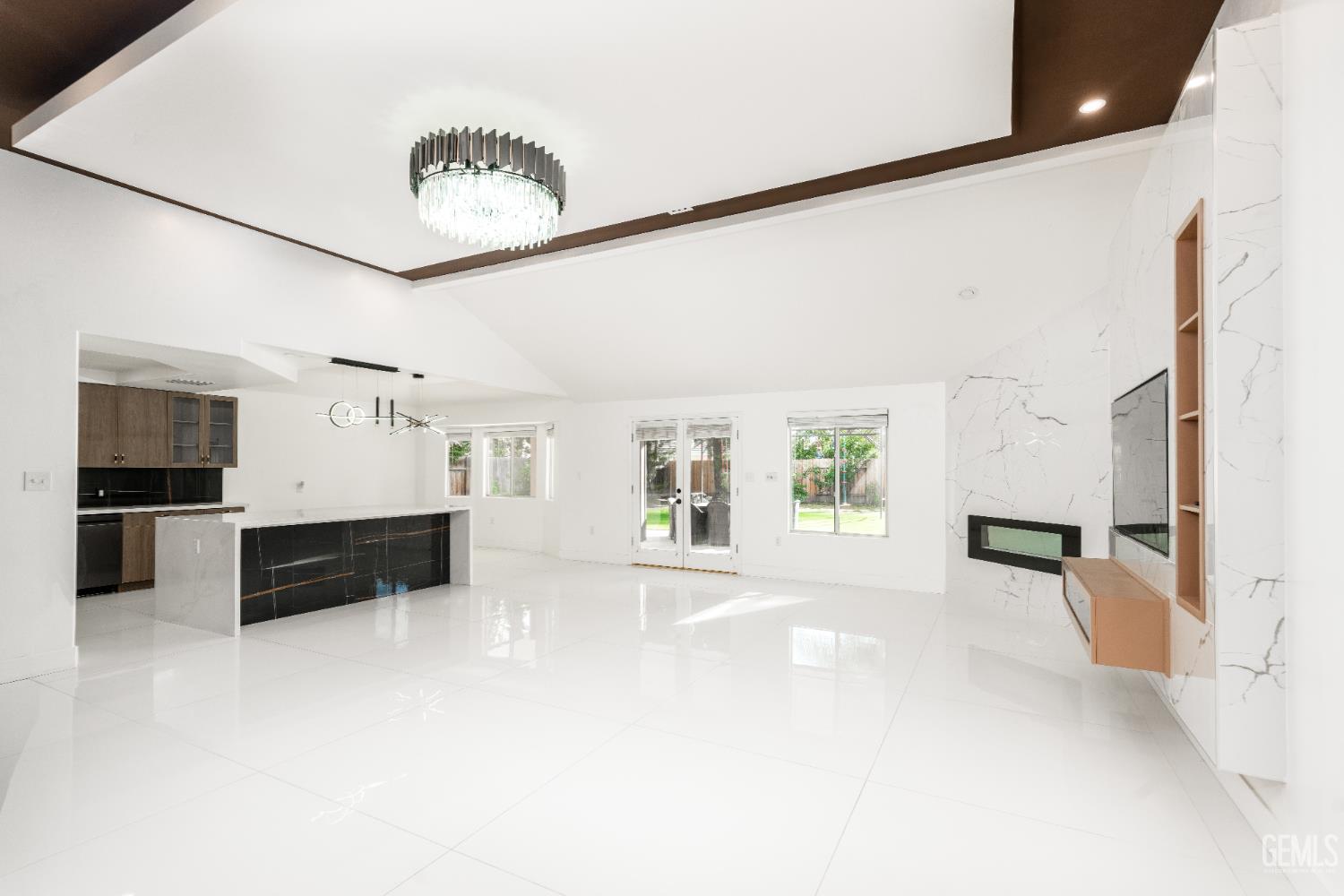 10103 Wentworth Court — photo 10