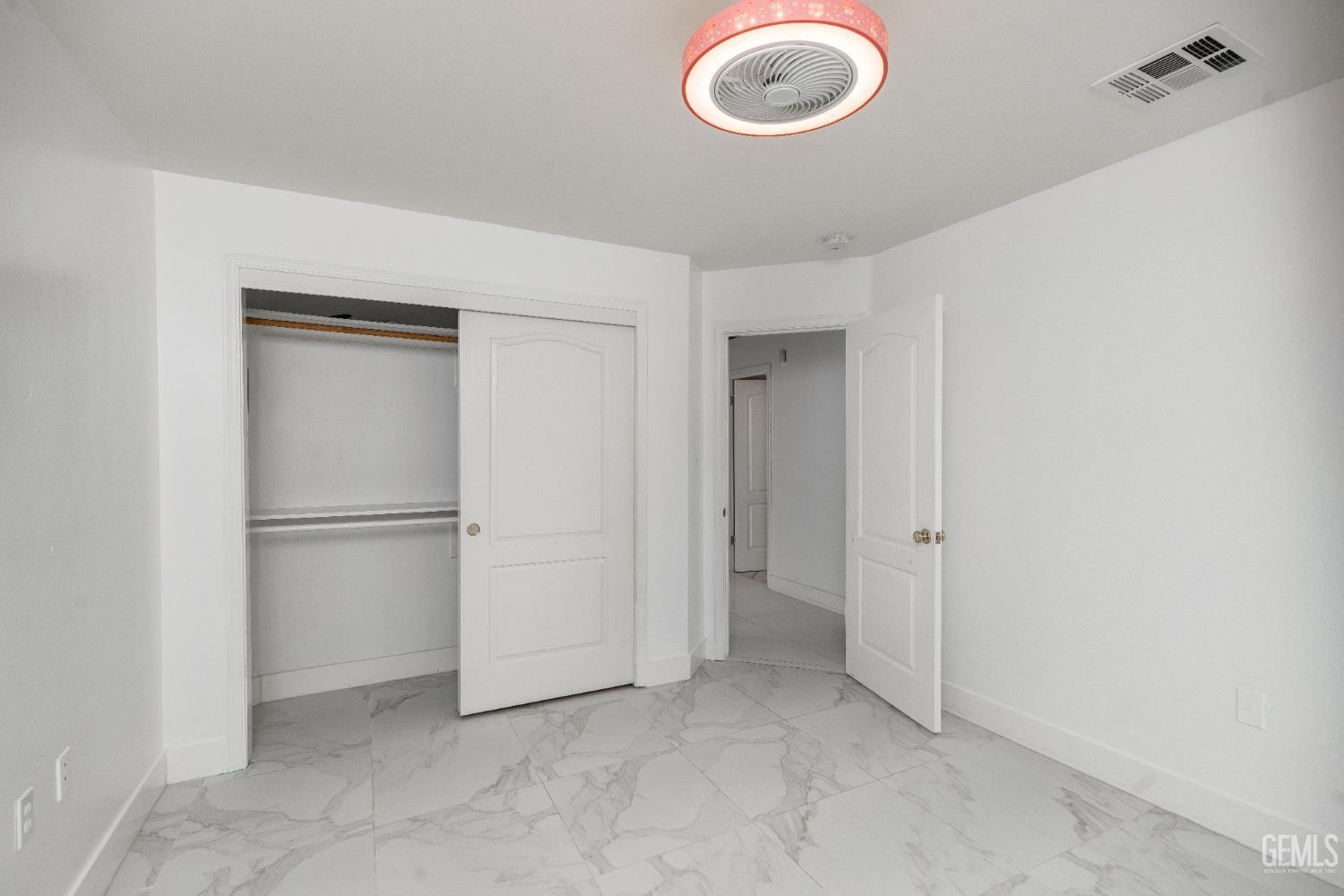 10103 Wentworth Court — photo 23