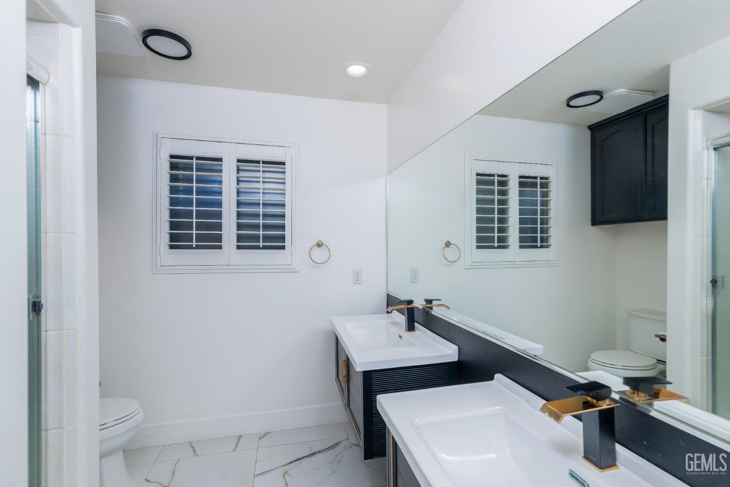 10103 Wentworth Court — photo 27