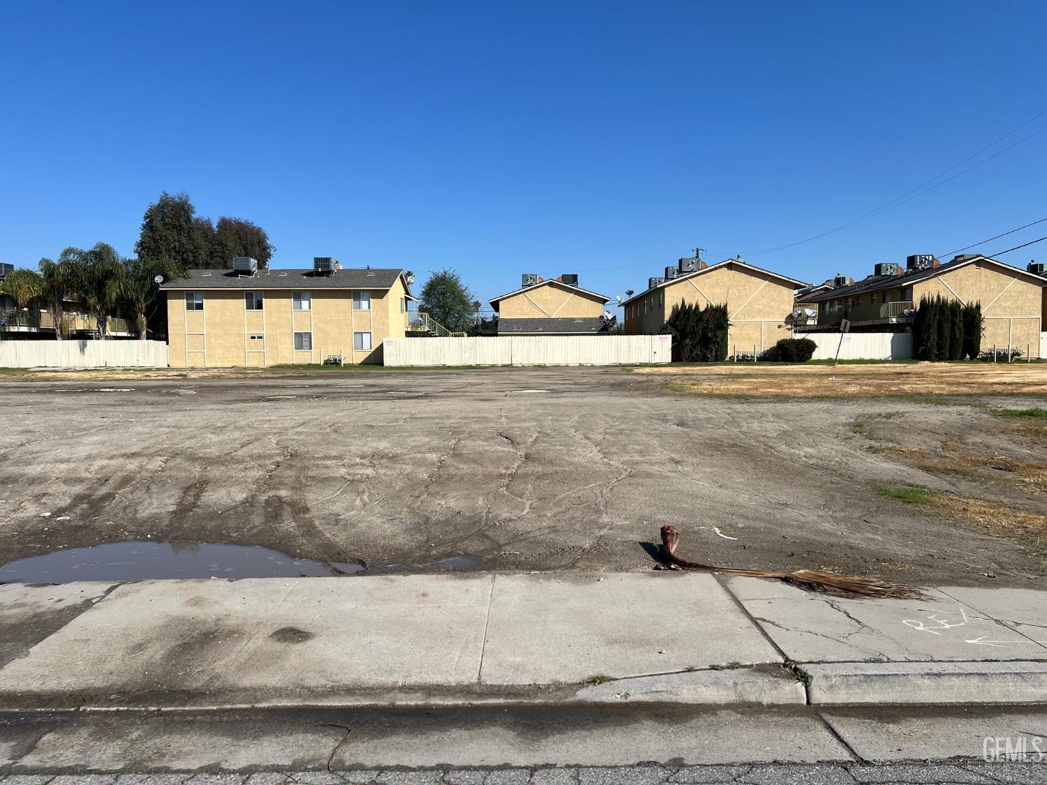 2702 Los Carneros Place