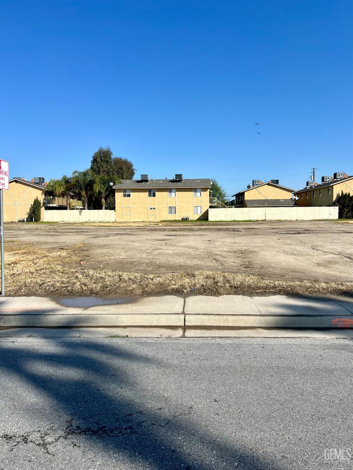 2702 Los Carneros Place — photo 4