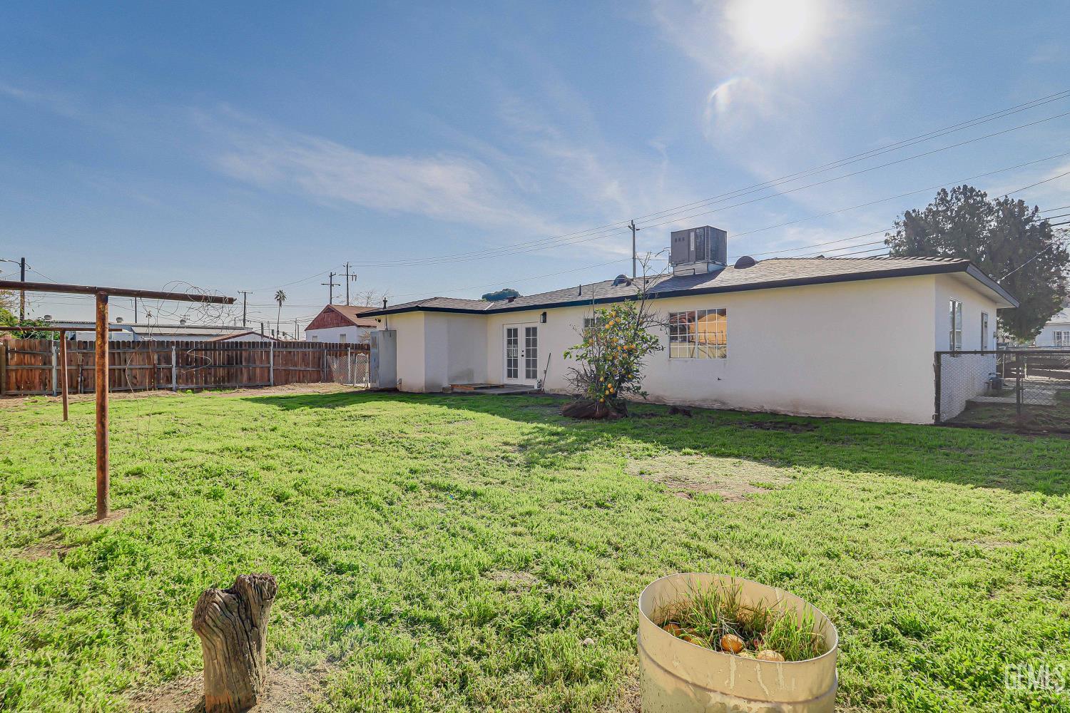 1410 Southgate Drive, Bakersfield, CA 93304 — photo 23