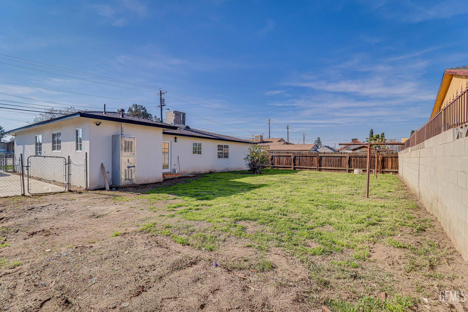 1410 Southgate Drive, Bakersfield, CA 93304 — photo 24