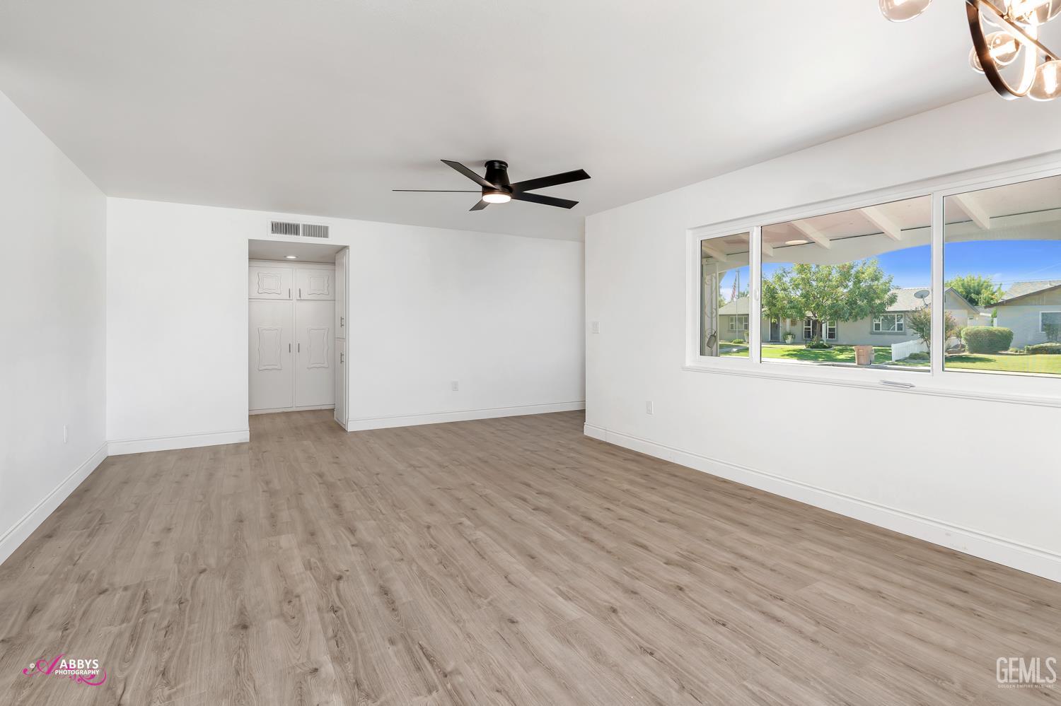 6104 Bel Aire Way — photo 5
