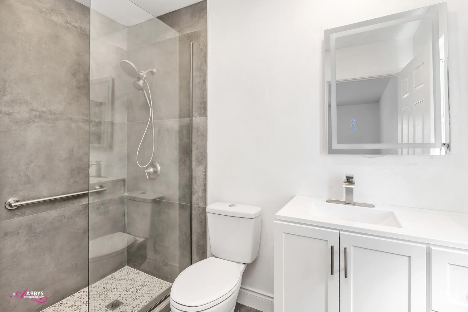 6104 Bel Aire Way — photo 16