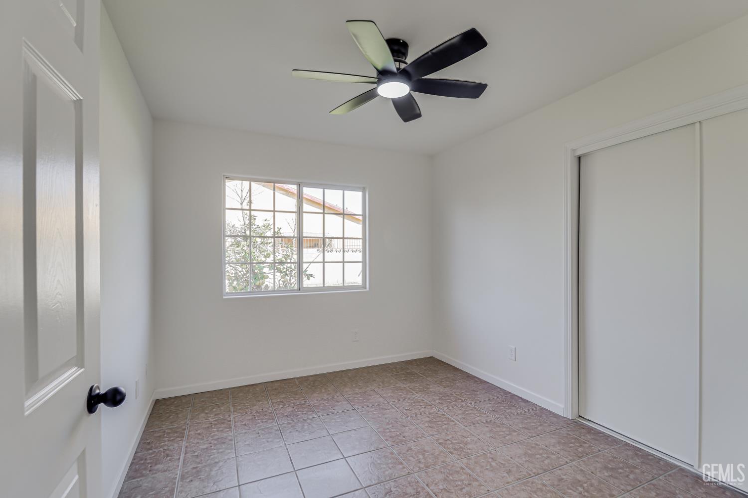 1410 Southgate Drive, Bakersfield, CA 93304 — photo 19