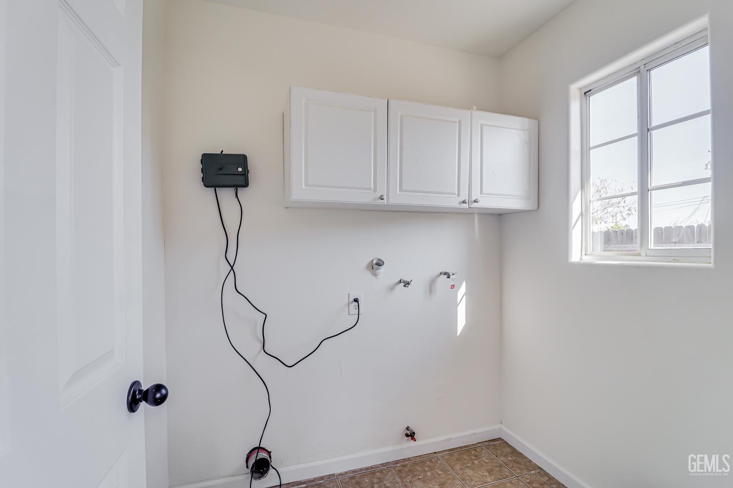 1410 Southgate Drive, Bakersfield, CA 93304 — photo 13