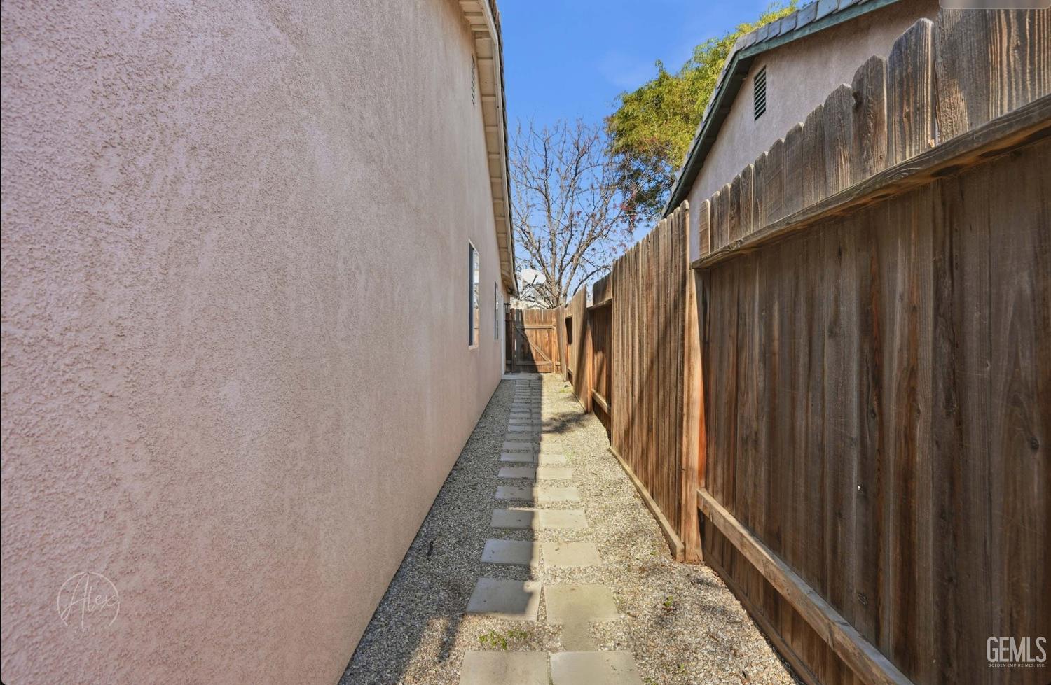 283 Bighorn Meadow Drive — photo 20