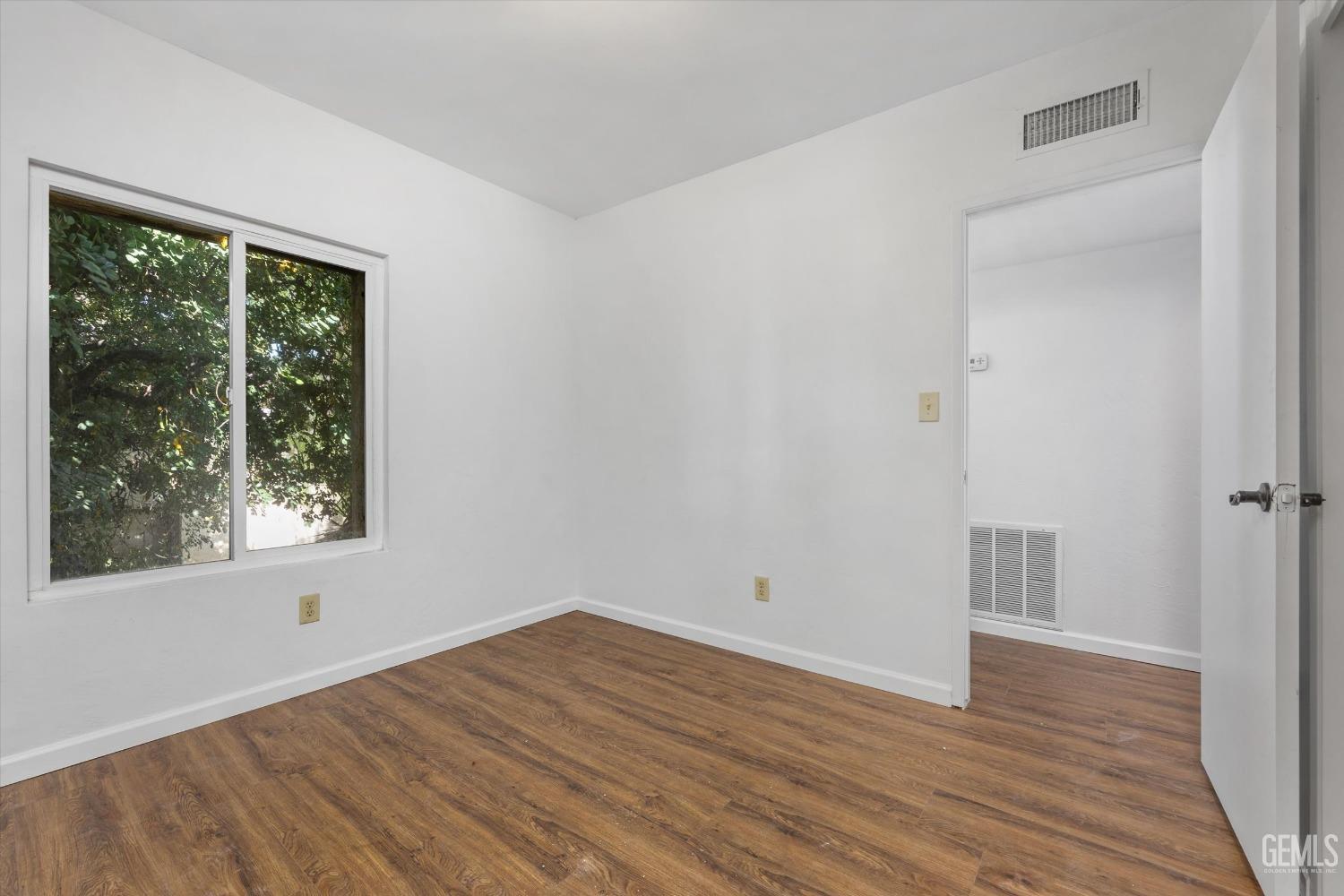3516 Dana Street — photo 27