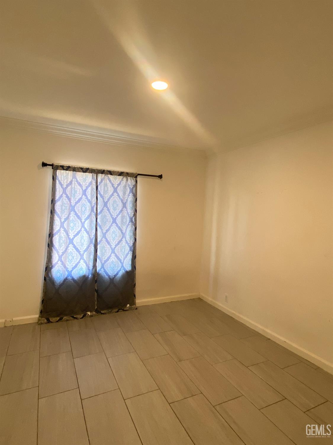 900 33 Street — photo 25