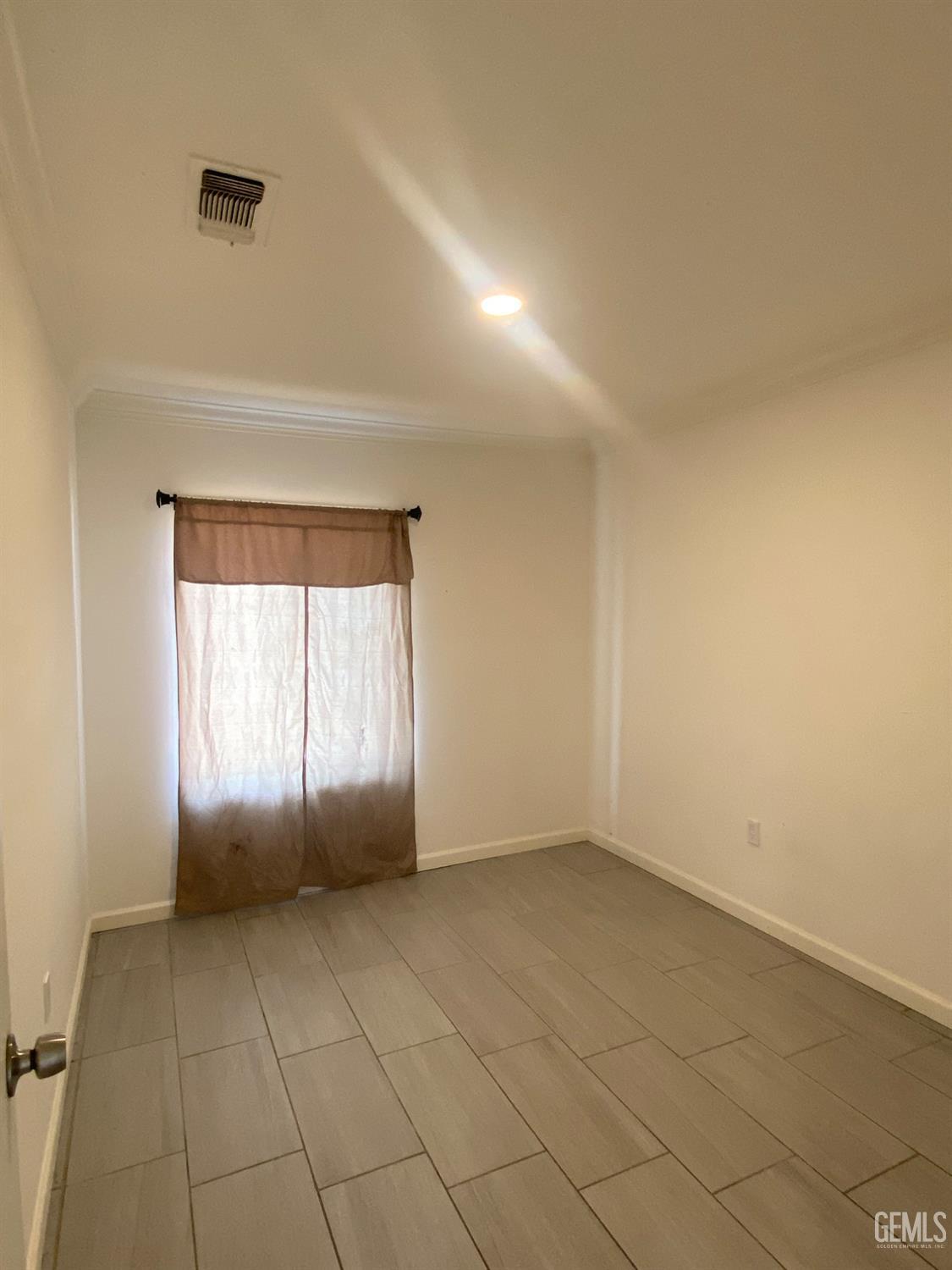 900 33 Street — photo 27