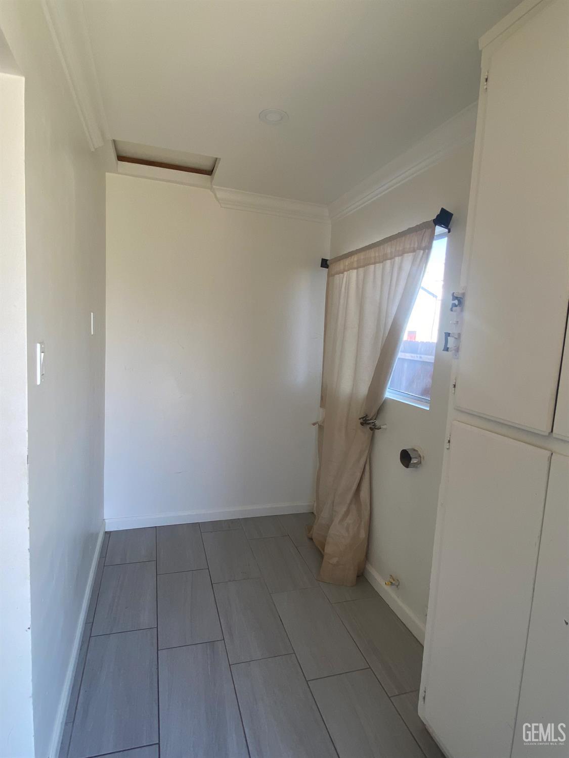 900 33 Street — photo 26