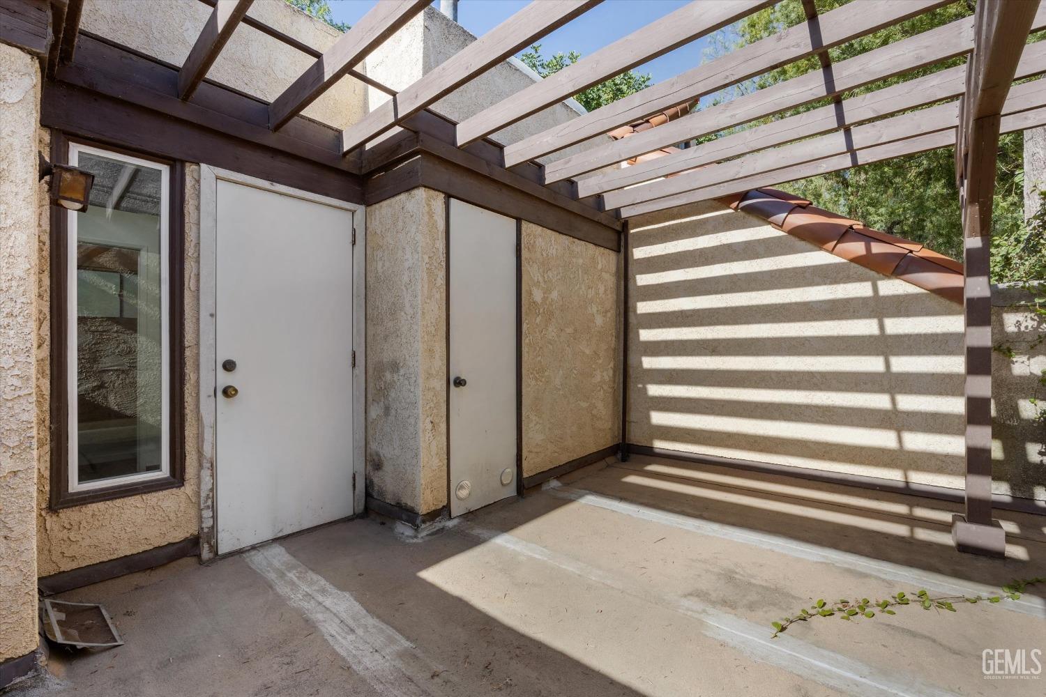3516 Dana Street — photo 32