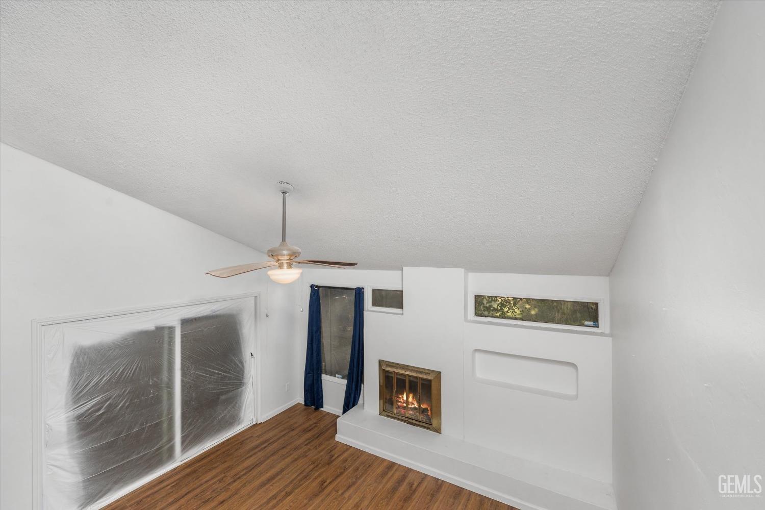 3516 Dana Street — photo 17