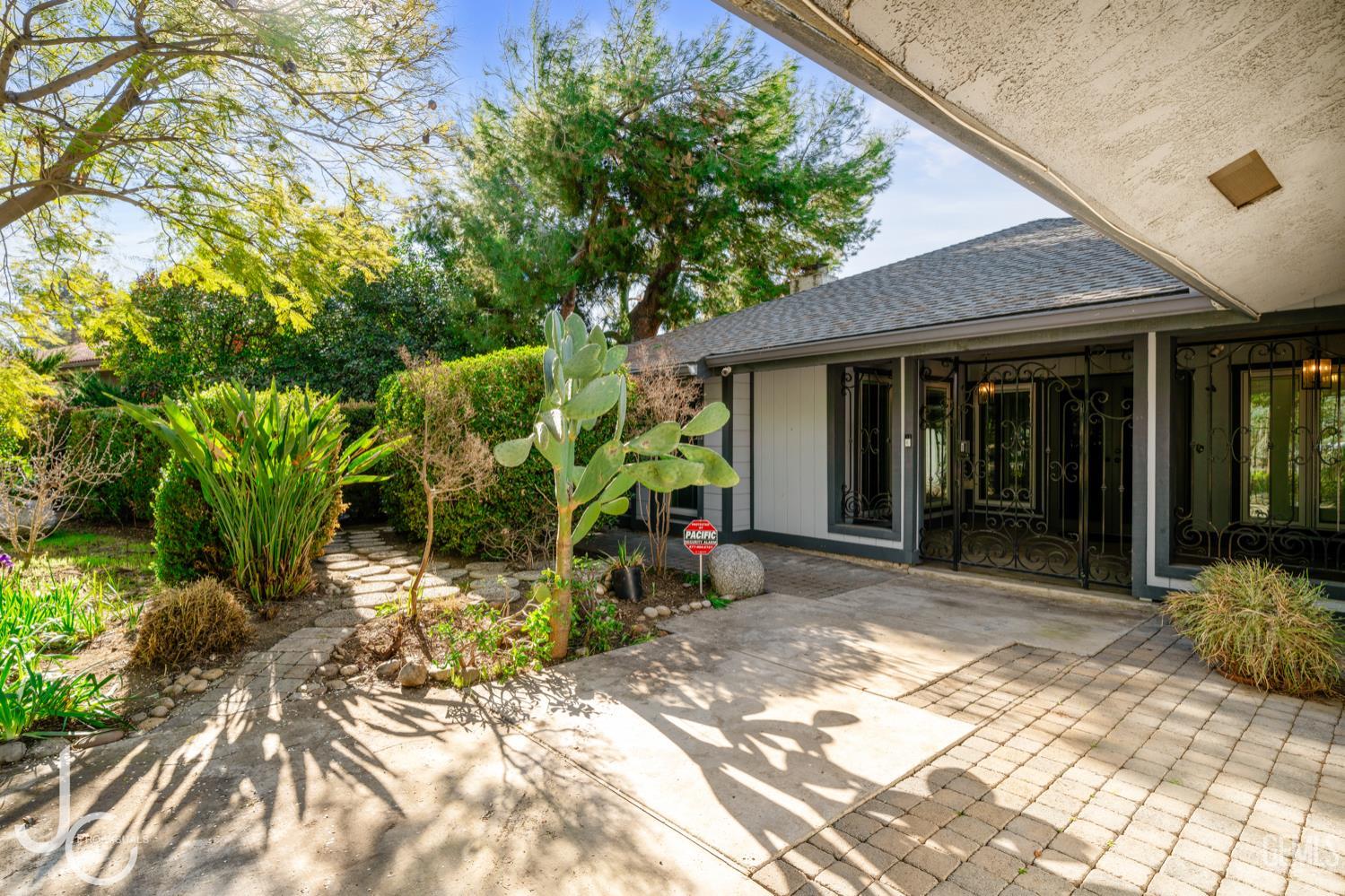 12139 Cattle King Drive — photo 5