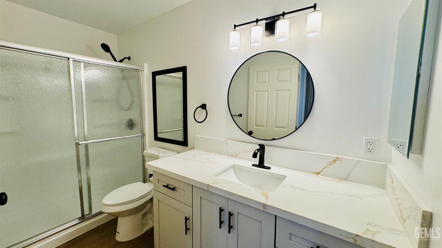 801 S Oleander Avenue — photo 15