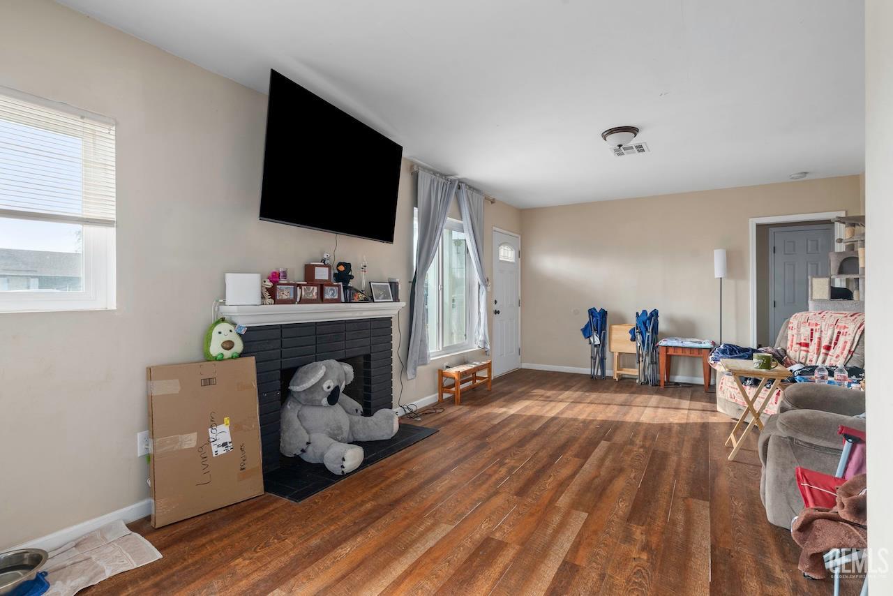3820 Apache Avenue — photo 8