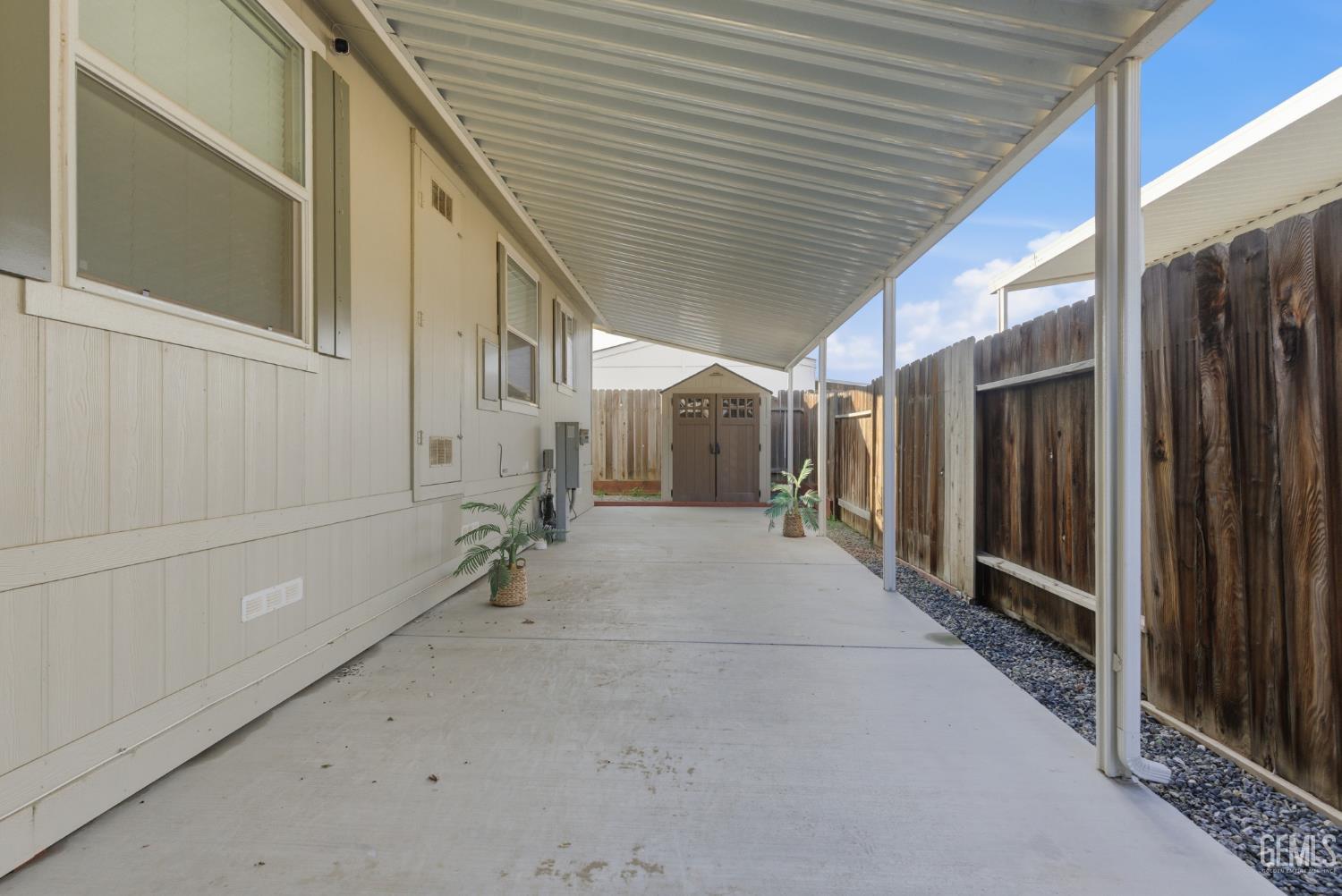 1225 Taft Highway — photo 22