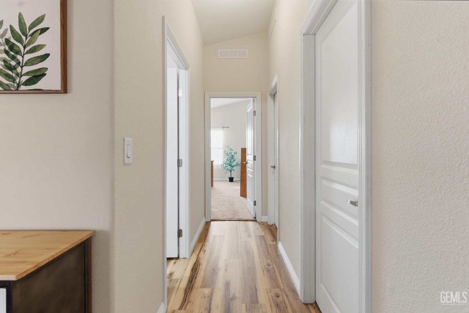 1225 Taft Highway — photo 14