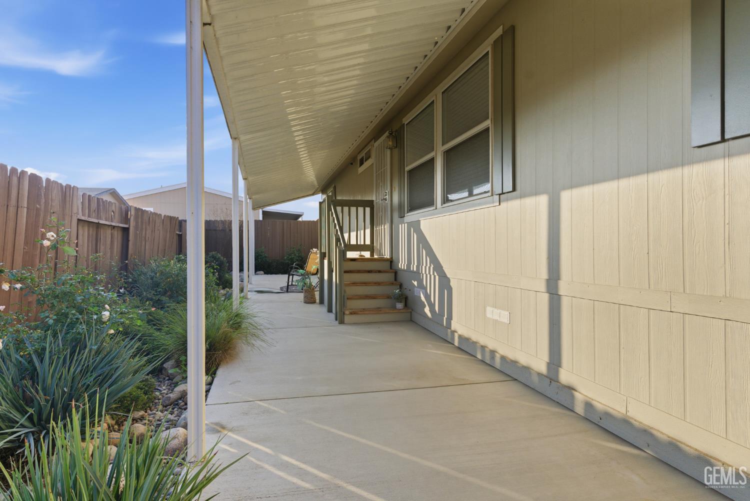 1225 Taft Highway — photo 23