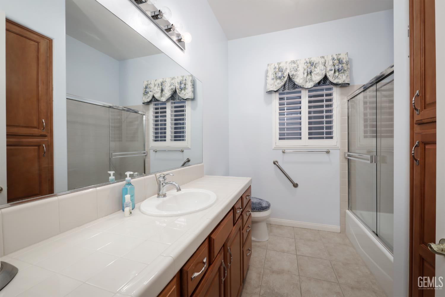 10308 Dutch Iris Drive — photo 22