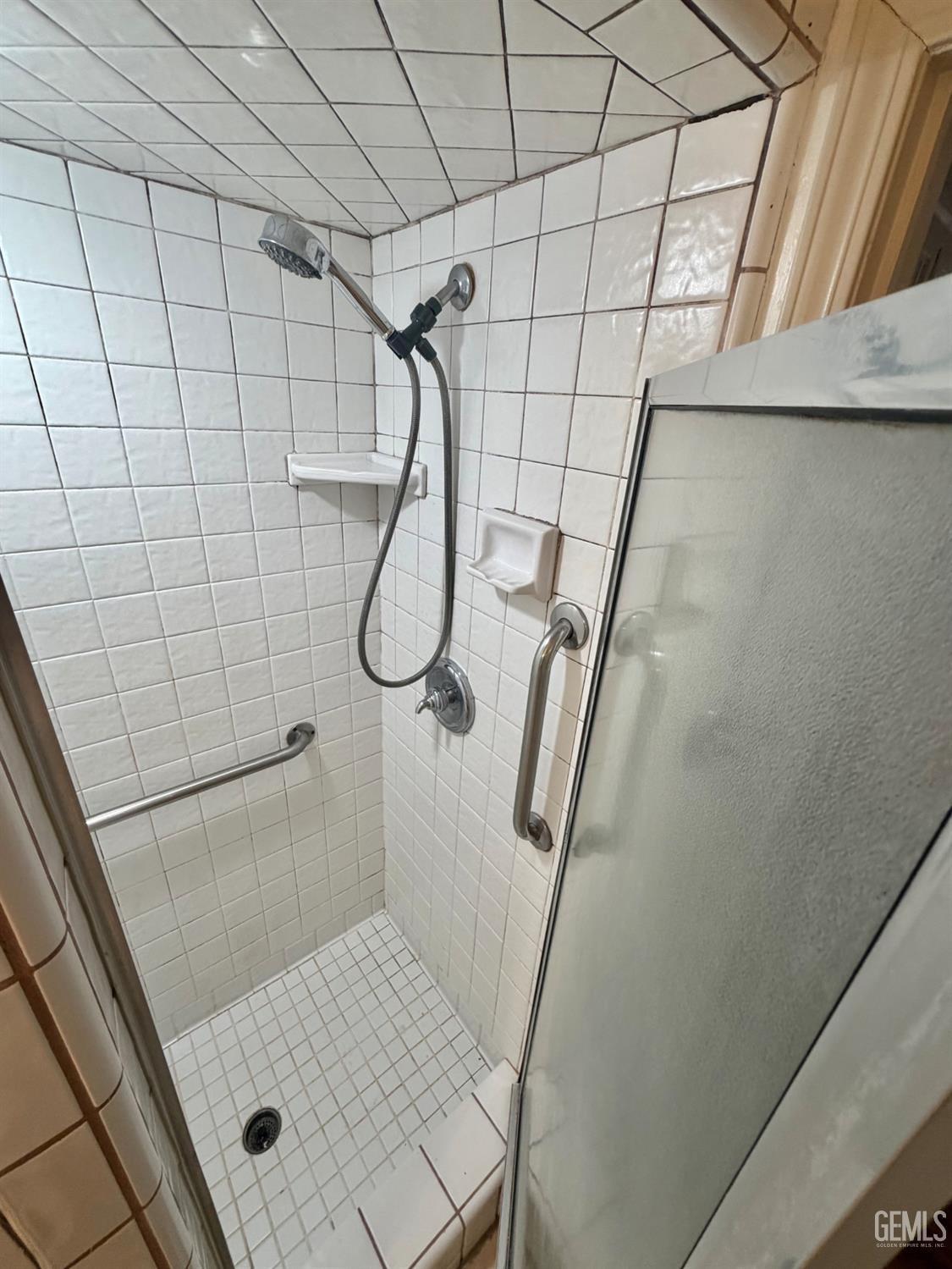 613 El Prado Drive — photo 11