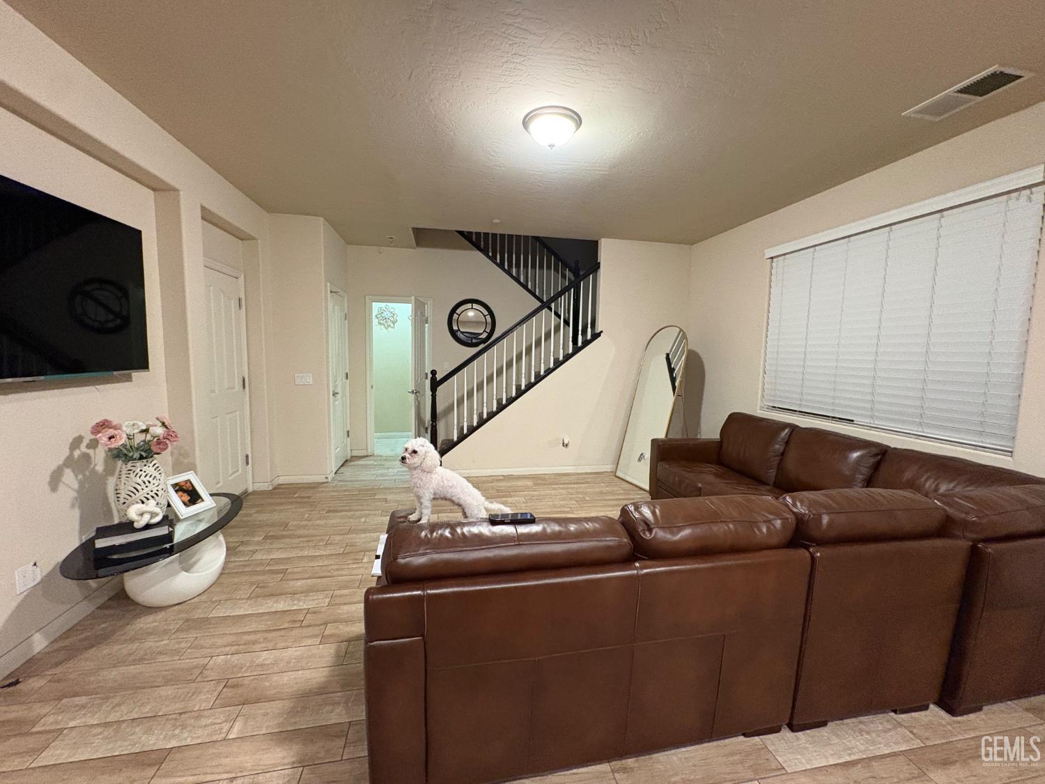 1714 Holt Rinehart Avenue — photo 4
