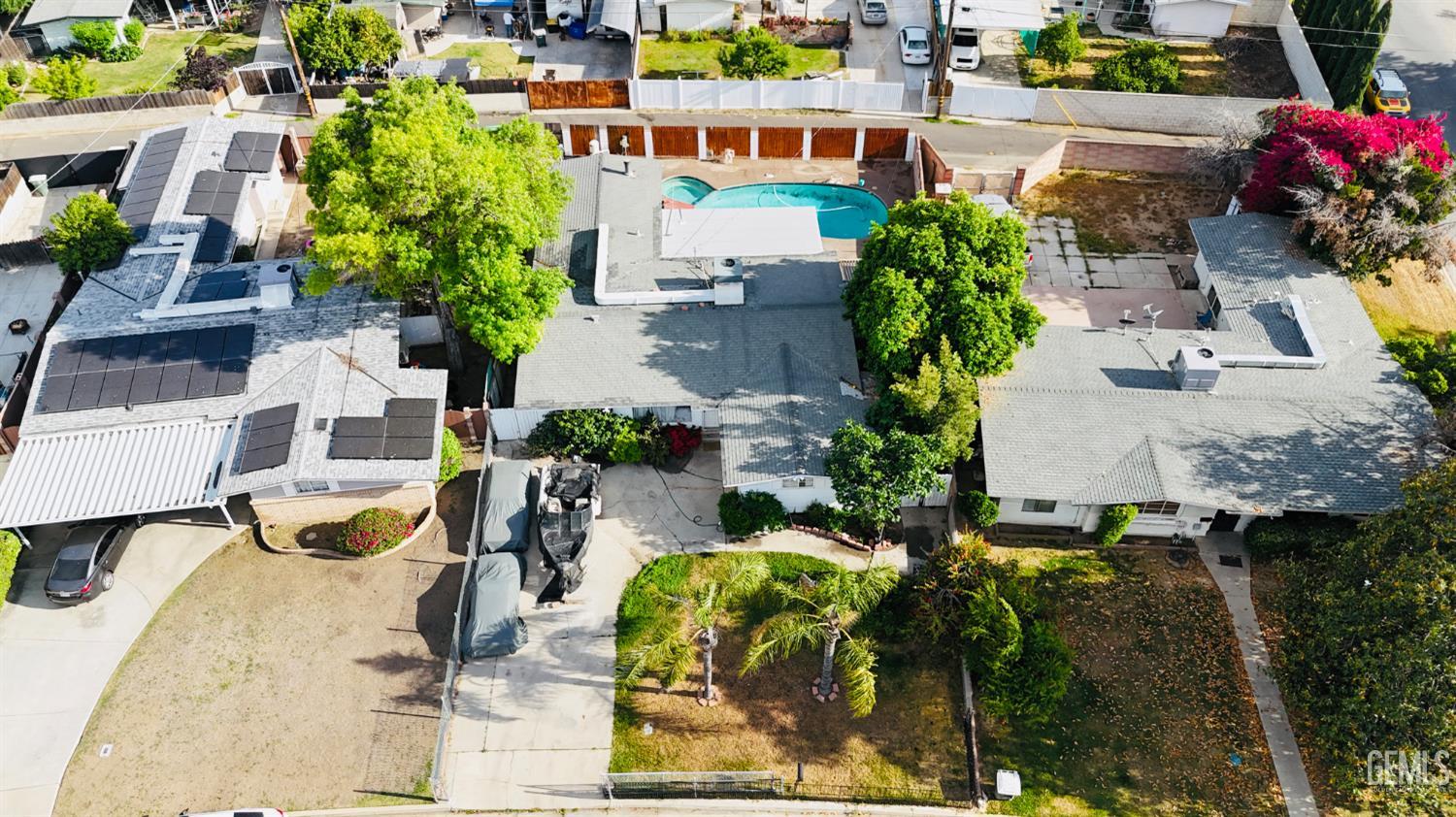 925 Radcliffe Avenue — photo 5