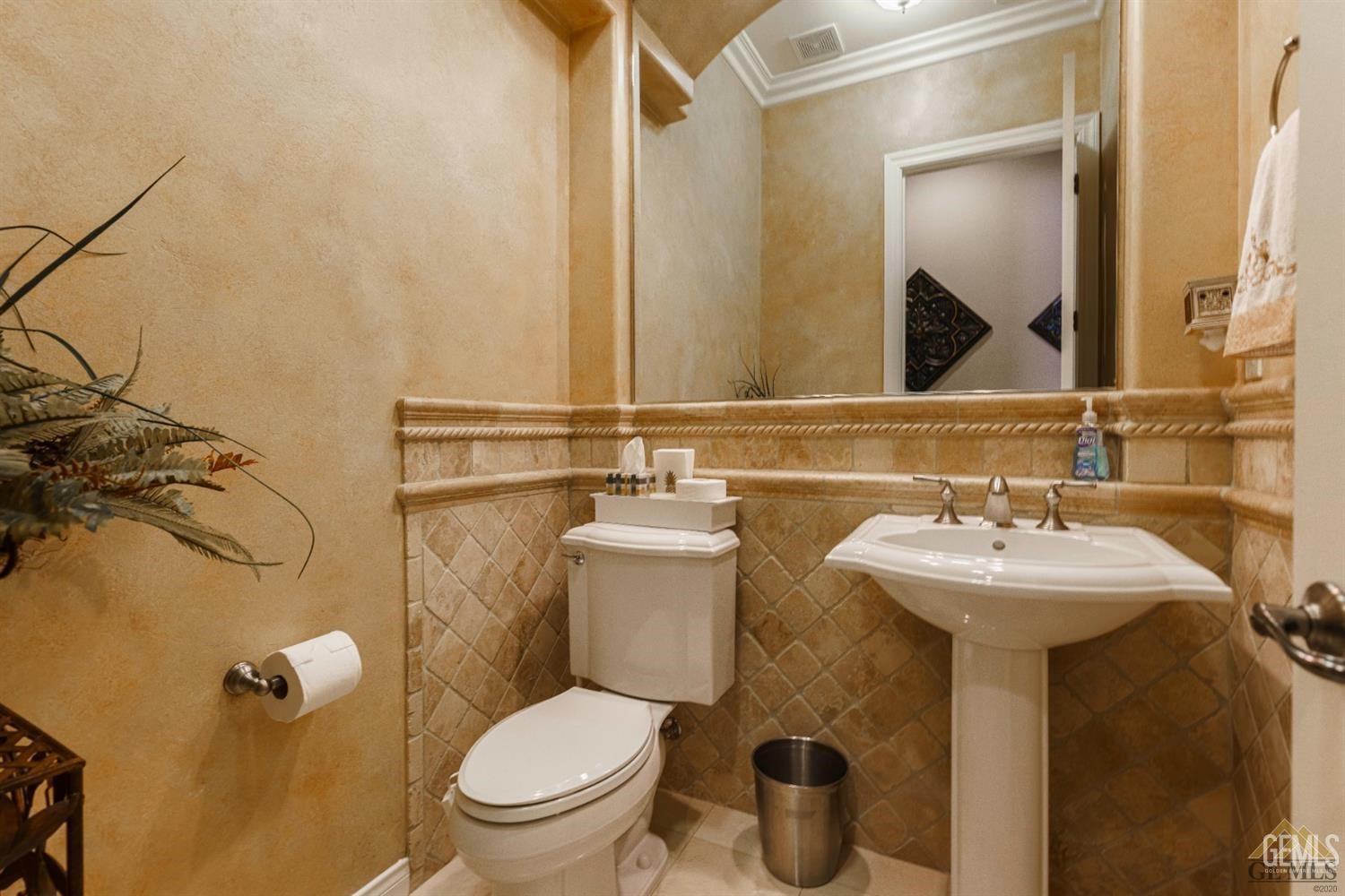 11312 Harrington Street — photo 67