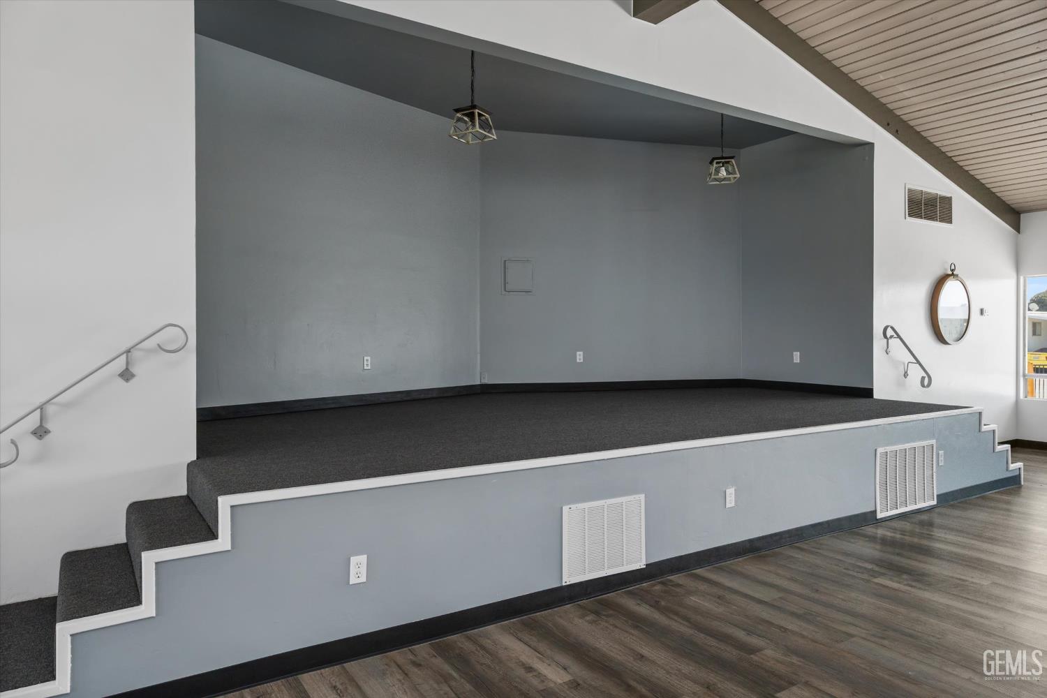 114 Cedarwood Lane — photo 34