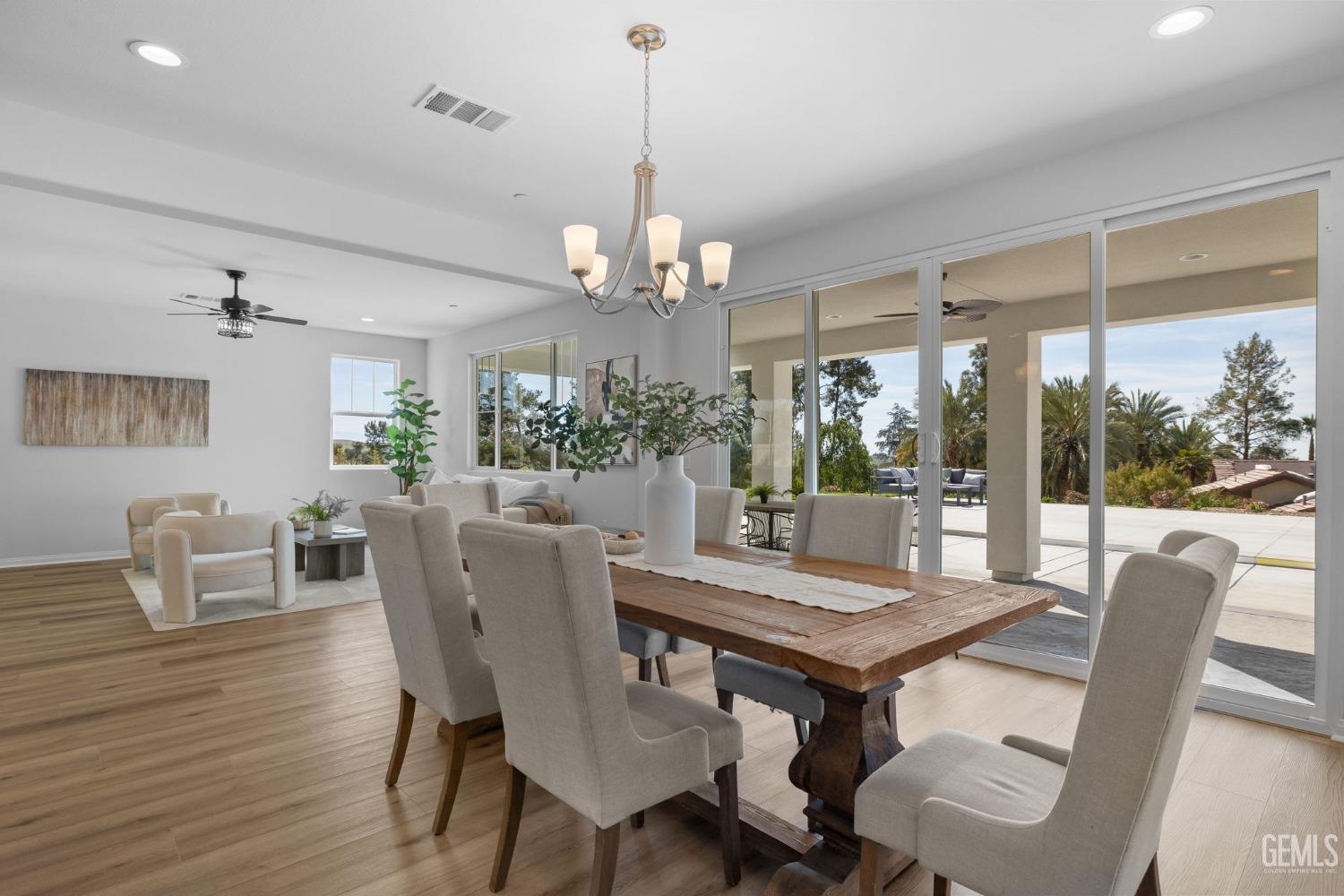 5808 Levanto Street — photo 23