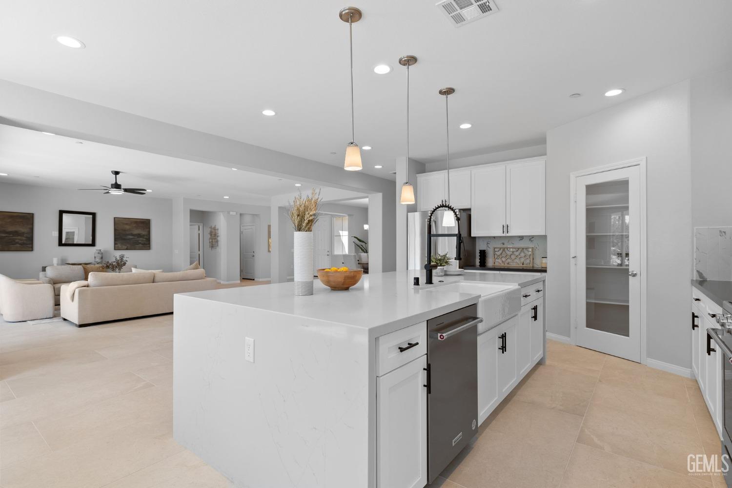 5804 Levanto Street — photo 25