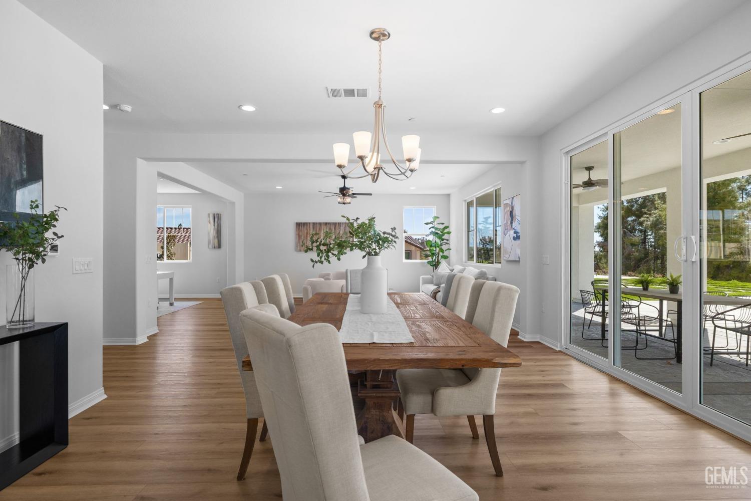 5808 Levanto Street — photo 22