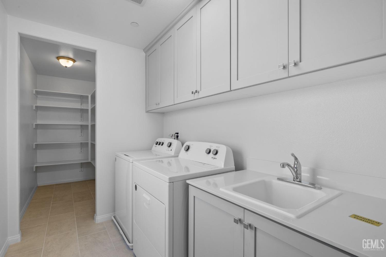 5808 Levanto Street — photo 57