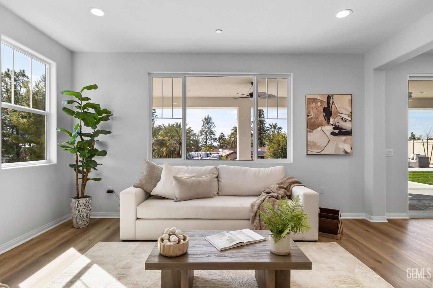 5808 Levanto Street — photo 16