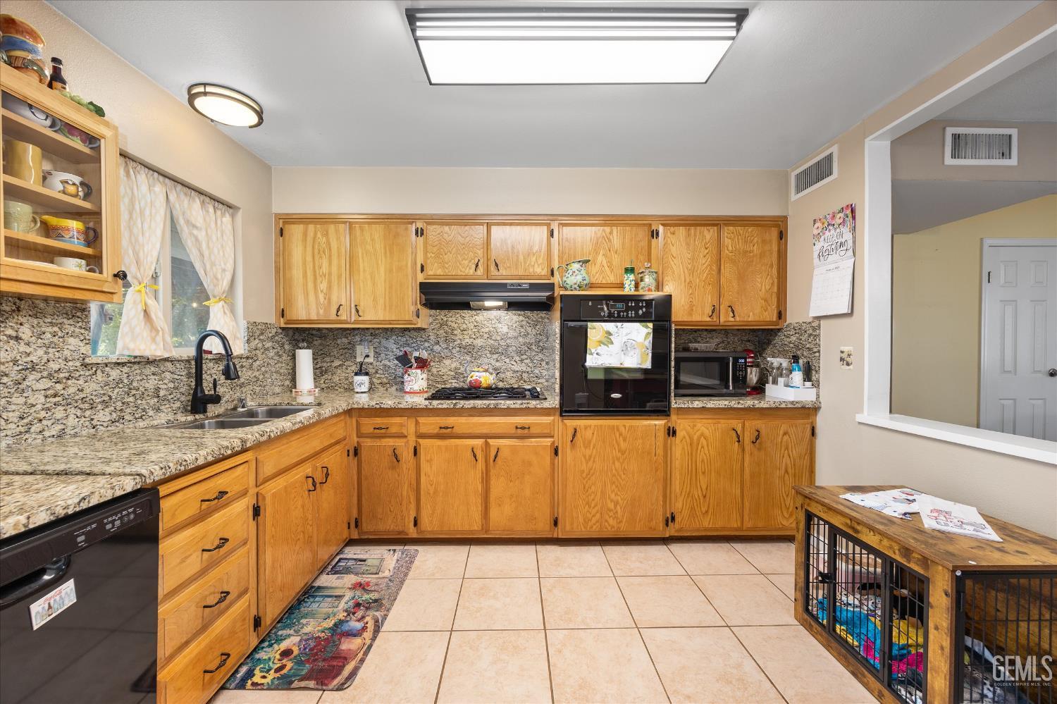 5812 Burke Way — photo 13