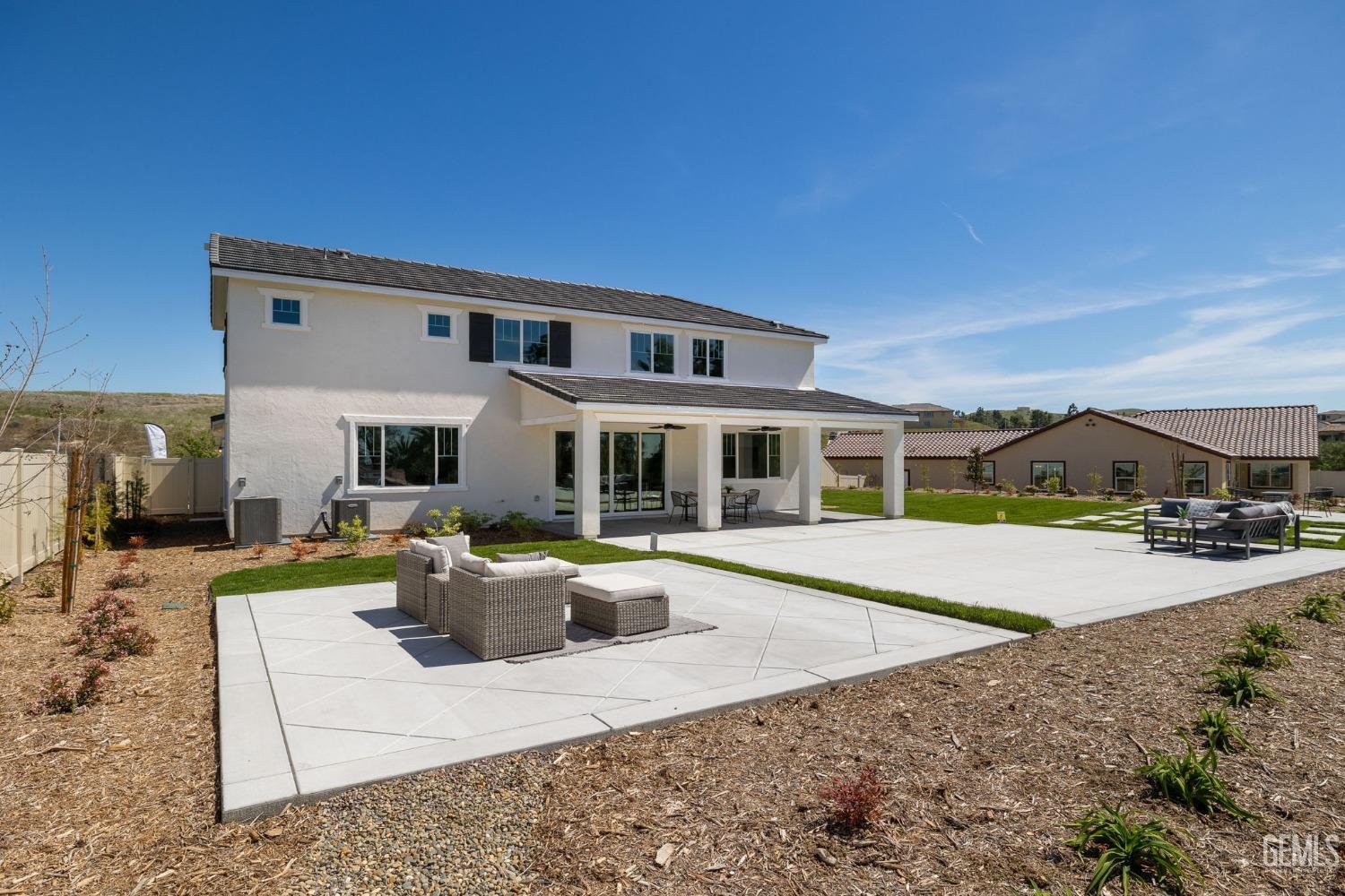 5808 Levanto Street — photo 66